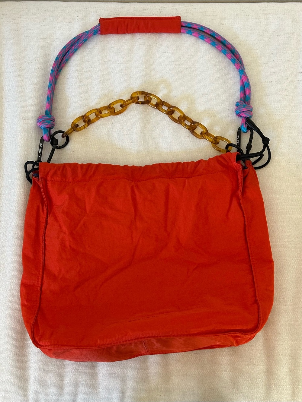 Rotunda vibrant red shoulder work bag